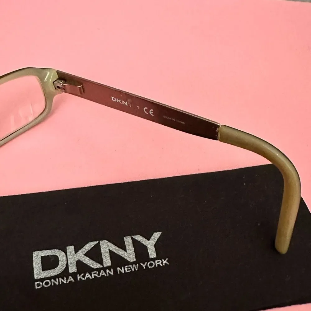 Donna Karen New York - brown DKNY Glasses with Case